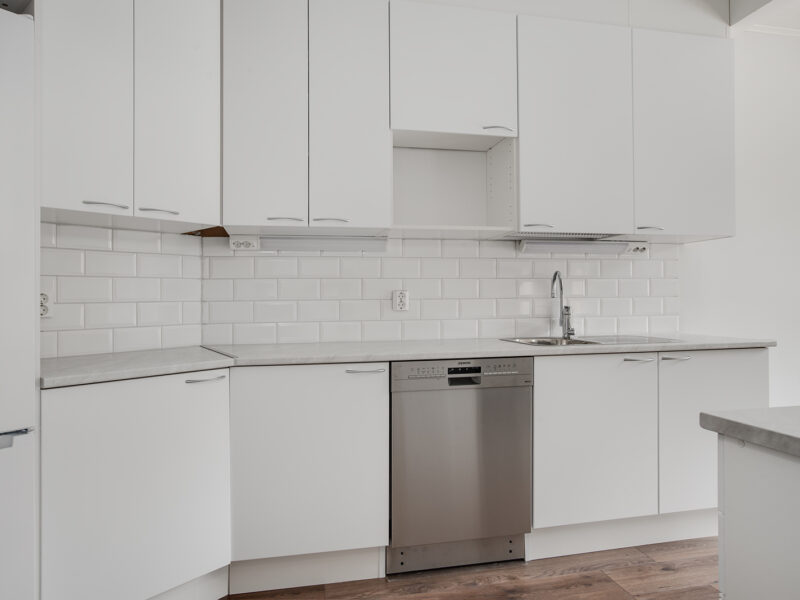 En modern och trivsam radhuslägenhet, 3r+k+b i Gerby uthyres